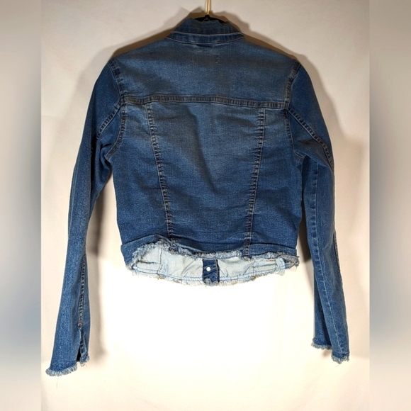 New Look Cropped Jean Jacket with Patch Work Open Hem Size M - Picture 3 of 9